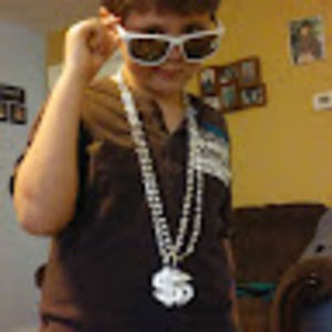 Meet your Posher, Ivette